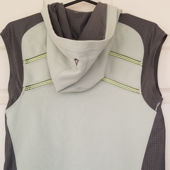 Ivivva vest - Picture 5 of 6